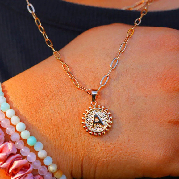 2 LAYER GOLD LETTER INITIAL COIN ROUND/CIRCLE PENDANT DAINTY NECKLACE, ELDM22154 - Picture 1 of 13